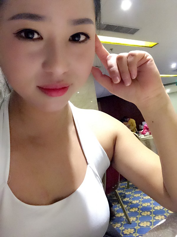 商洛美女教练带你去健身 免单3次约不约