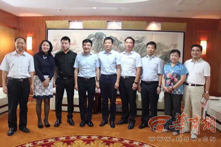 安康市委常委,副市长赵俊民,市政协副主席黄秀玲,市政府秘书长何邦军
