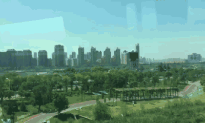 西安地铁三号线试乘体验 浐灞中心航拍霸气侧漏