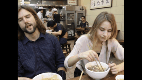 泡馍.gif