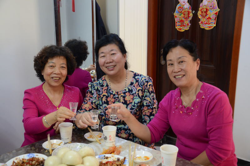 147814350837526333.png 《缘聚》纯白的暖 三等奖4.png