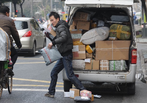 雾霾天气影响陕西等地快递 部分快递包裹预计延迟