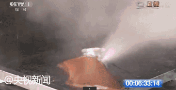 M000437CggSDVbU3EGAbr0tAAfGBh_LpXE577.gif