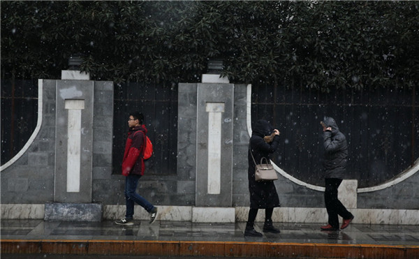 西安圣诞节降雪后天气放晴 气温走低仍需注意保暖