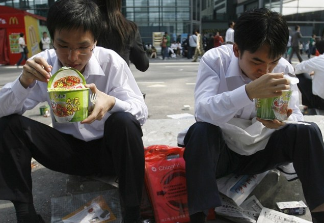 还是那个味！泡面大国 中国人的方便面记忆