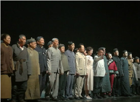 话剧《白鹿原》剧评：再造经典的雄心力作