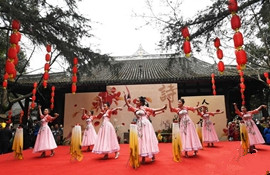 杜甫草堂人日再现祭拜大典