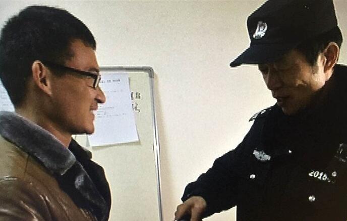 在西安打工的小伙过了一趟高铁安检 四万元竟不翼而飞