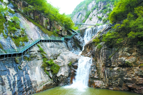 【西安年票游】5月6-7日西峡龙潭沟-老君洞-太清谷二日游299元(买一送