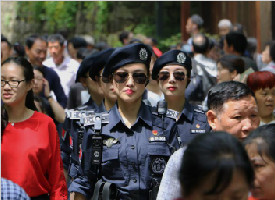 西湖女子巡逻队成景区亮点