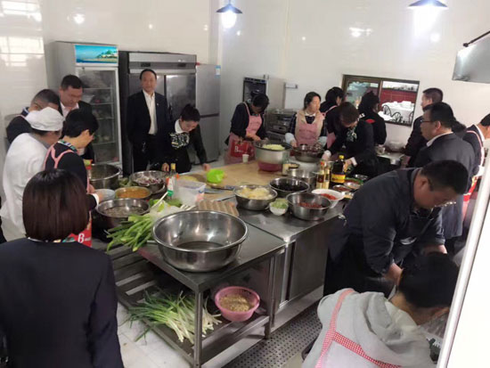 农行宝塔支行厨艺大比拼喜迎五一劳动节-陕