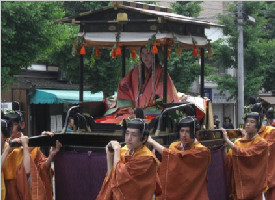 日本京都举行“葵祭” 古韵优雅祈愿五谷丰登(图)