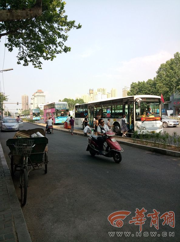 qxkk4790.jpg