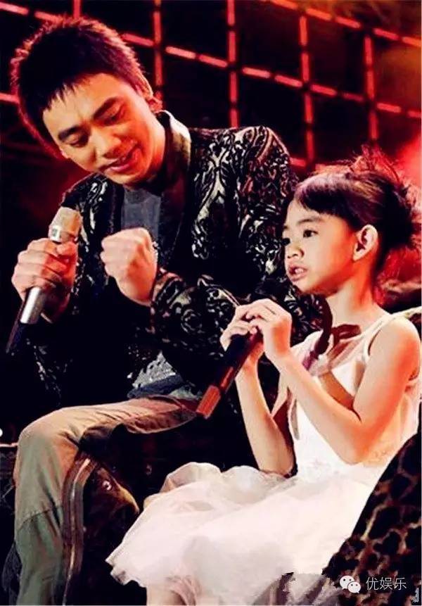 什么，你不知道Mike儿子已经三岁了？还有他们也是单身爸爸