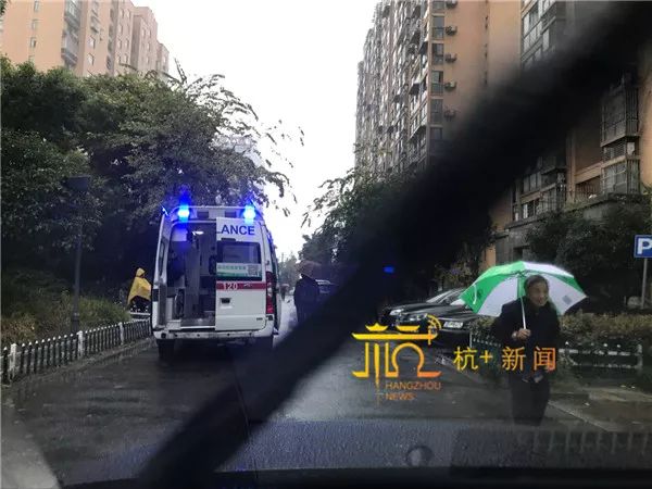 90后女孩16楼坠亡 室友:女孩母亲生病 家里压力大