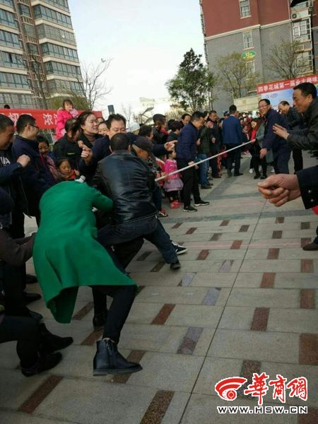 蒲城县北关社区举办运动无极限 浓浓邻里情趣