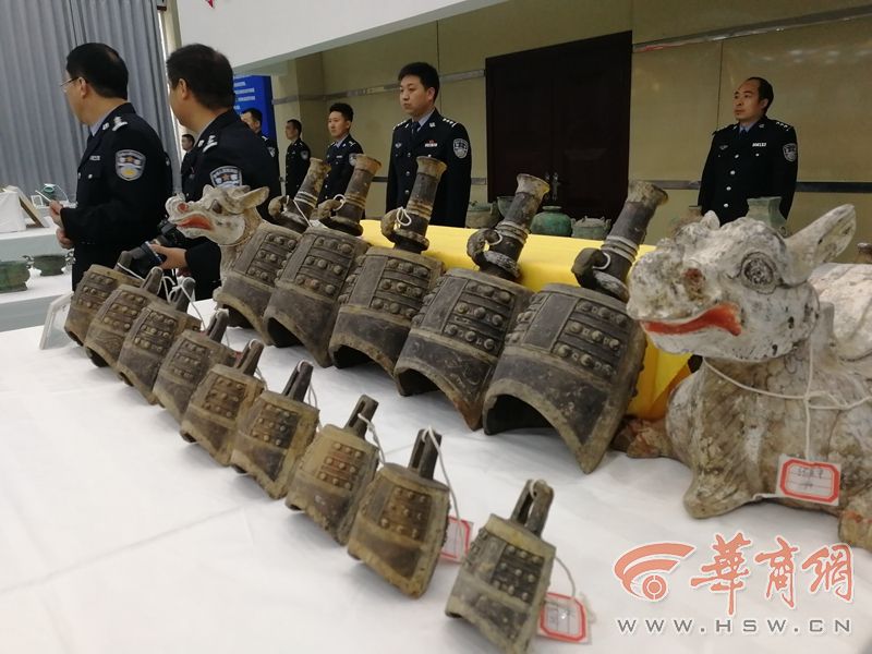 2yba57kx.jpg 1075672.jpg