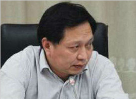 被130万击倒的银监局高官:打招呼让银行"得罪不起"
