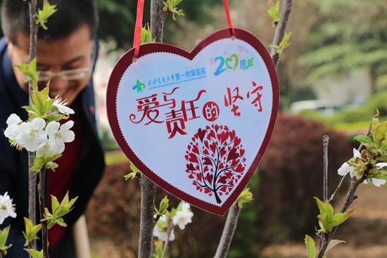 ez9xk6d2.jpg 825516662453193890.jpg