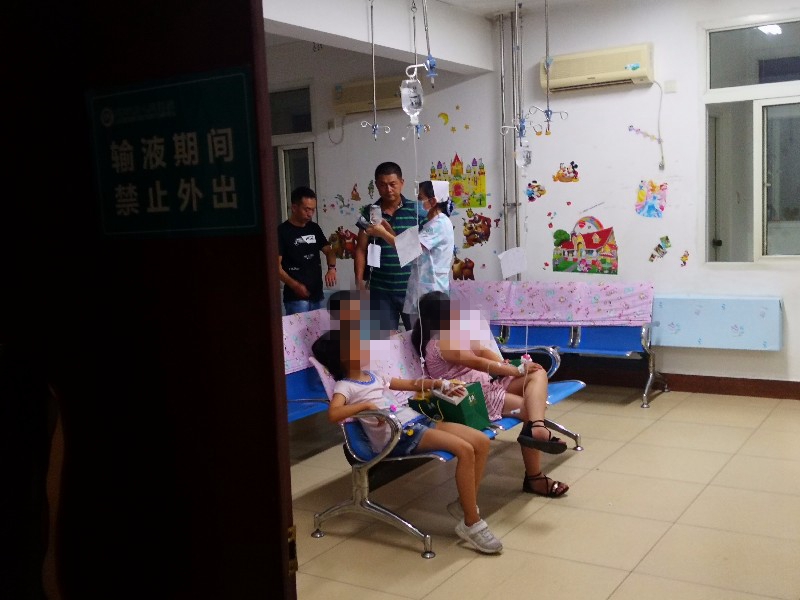5b35f140183ea.jpg