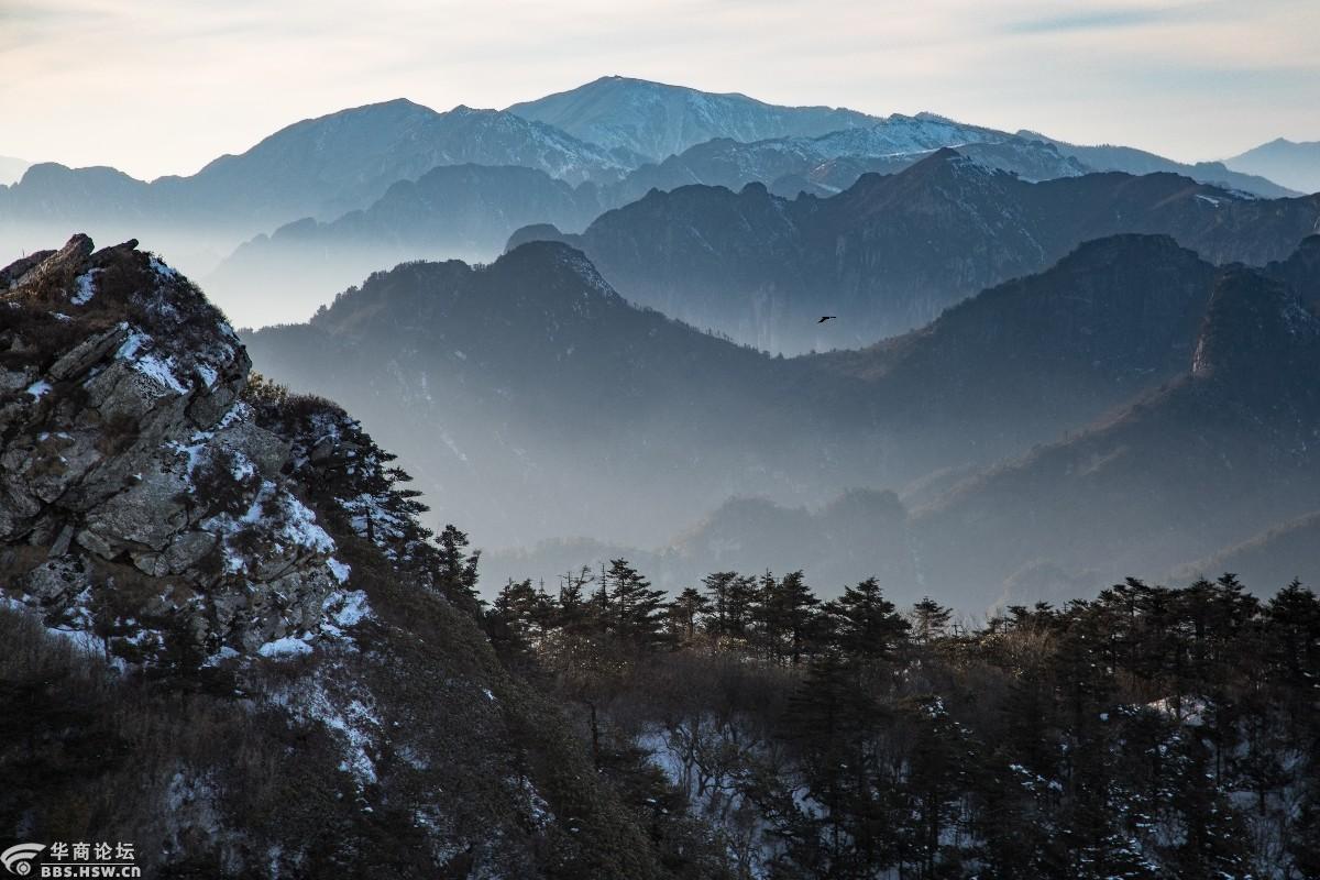 登高朝天场 一览众山小