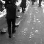 村民自发清扫10余公里积雪