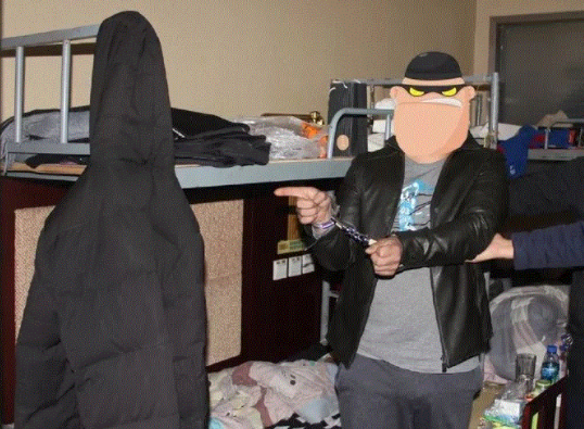 阎良一公司现金被盗万元油卡消失 离职员工消费记录暴露被抓