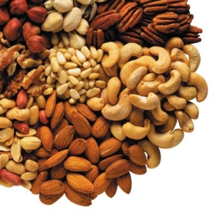 吃坚果大有讲究 这几种坚果的食用禁忌要清楚