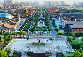 两条免费摆渡线路进出曲江核心区 国庆期间多路段设临时停车位