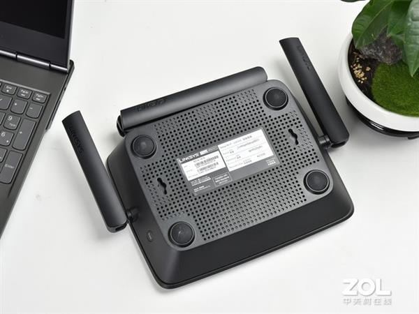 三频WiFi不掉线 Linksys MR9000X上手