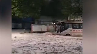 宝鸡、商洛遭遇极端天气，冰雹成河！