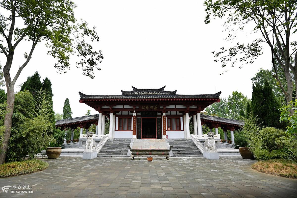 丝绸之路的开辟者张骞之墓