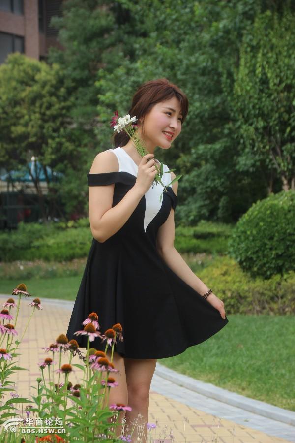 西安维兰德小镇拍美女③美女莹莹客观视界