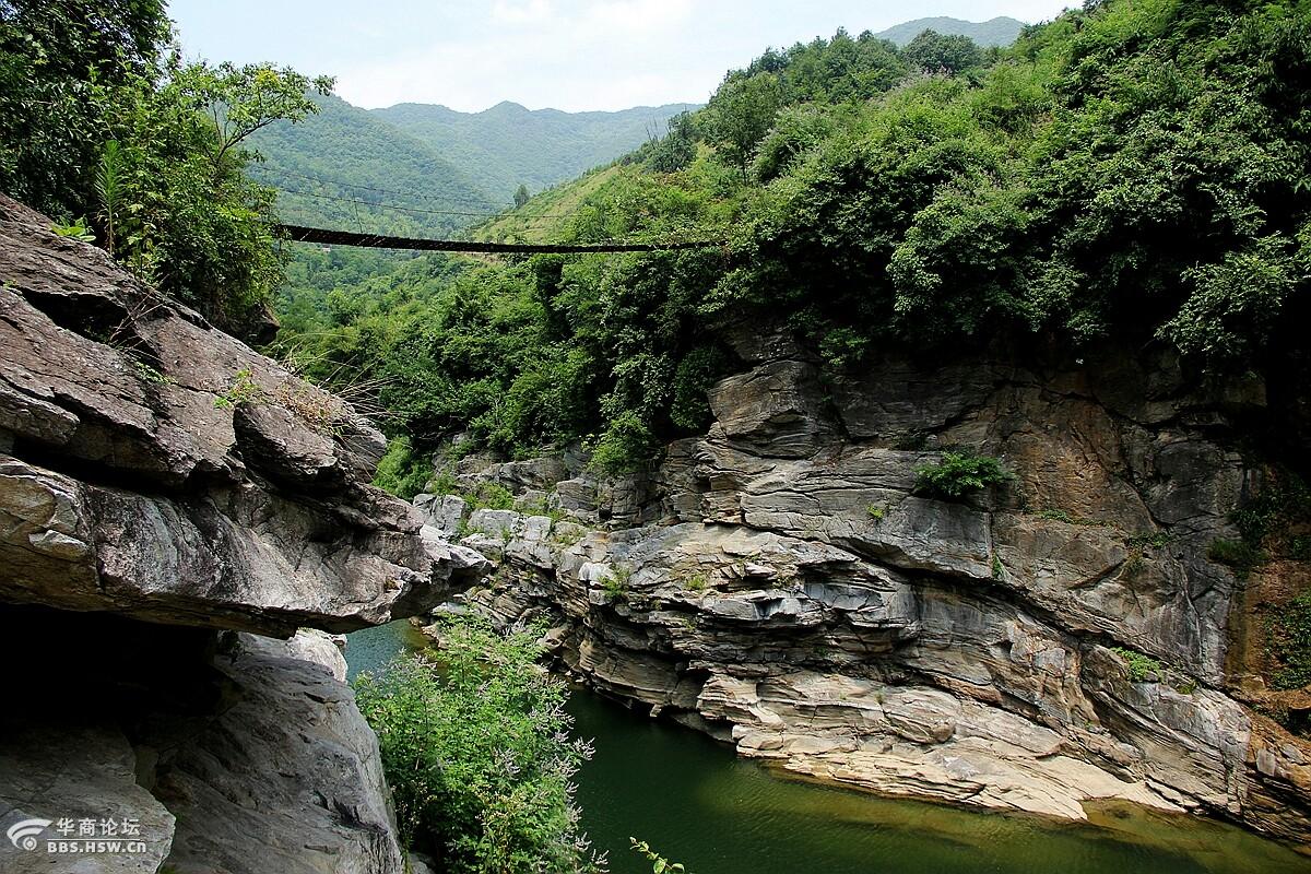主题:走进洋县金水峡,赏古冰臼遗迹,摄影的好地方