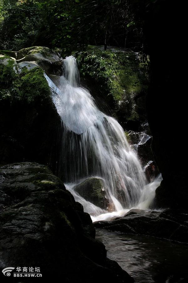 主题:宁陕筒车湾苍龙峡,秀丽清凉,小而精致的美