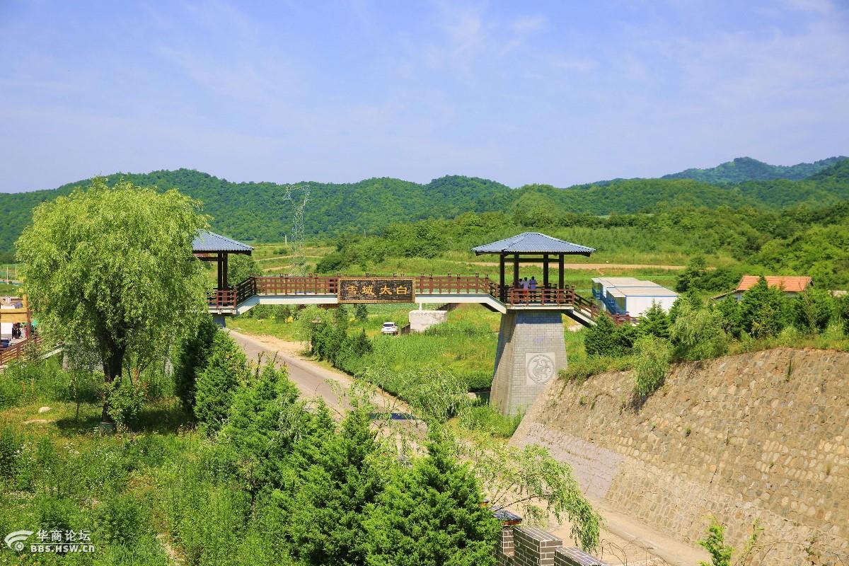 秦岭五里坡江河分水岭