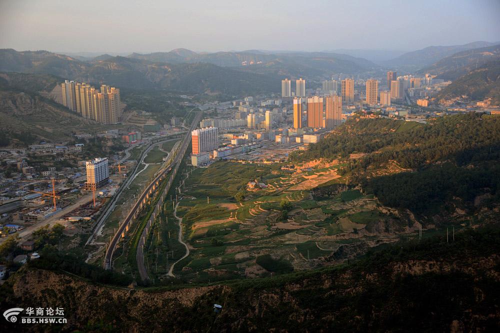 子长县龙虎山十大将军亭【严建设】 陕北的子长县