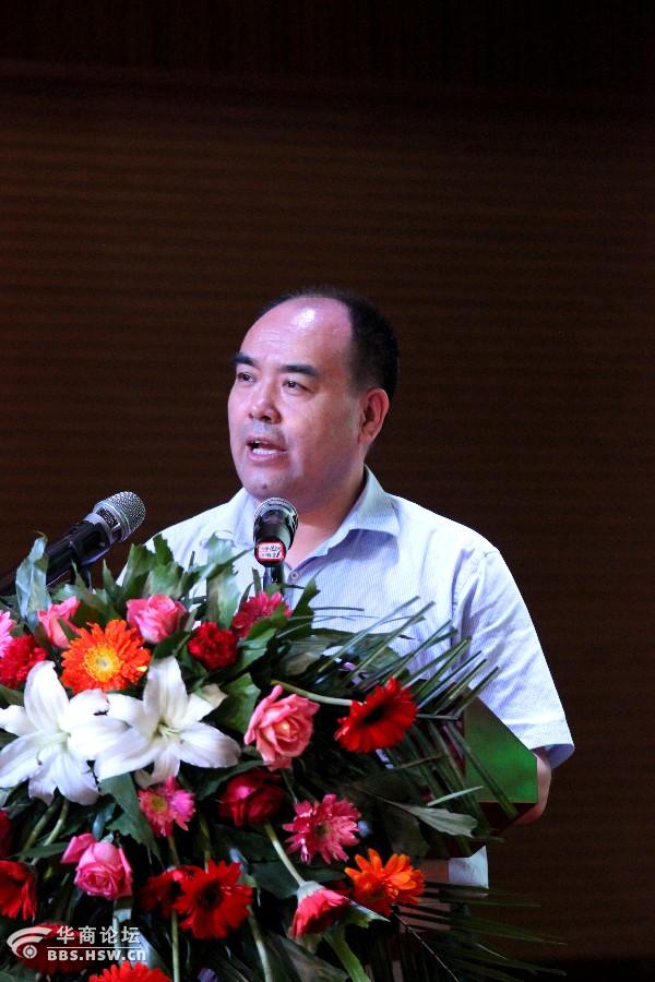 粒粒香甜醉秦岭 ----户县县长张永潮在第六届葡萄文化节开幕式致辞