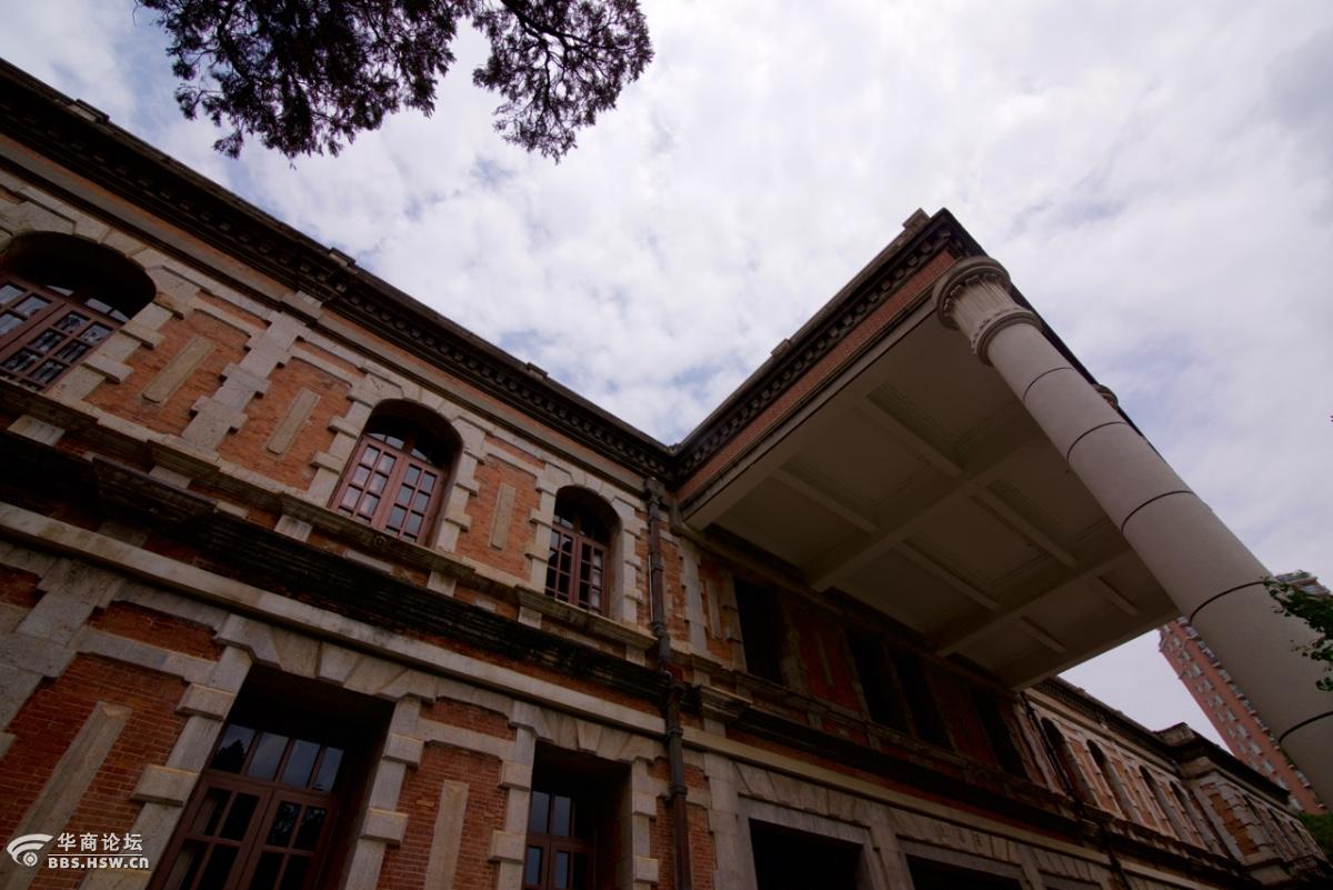 行走在民国底蕴中的国立云南大学