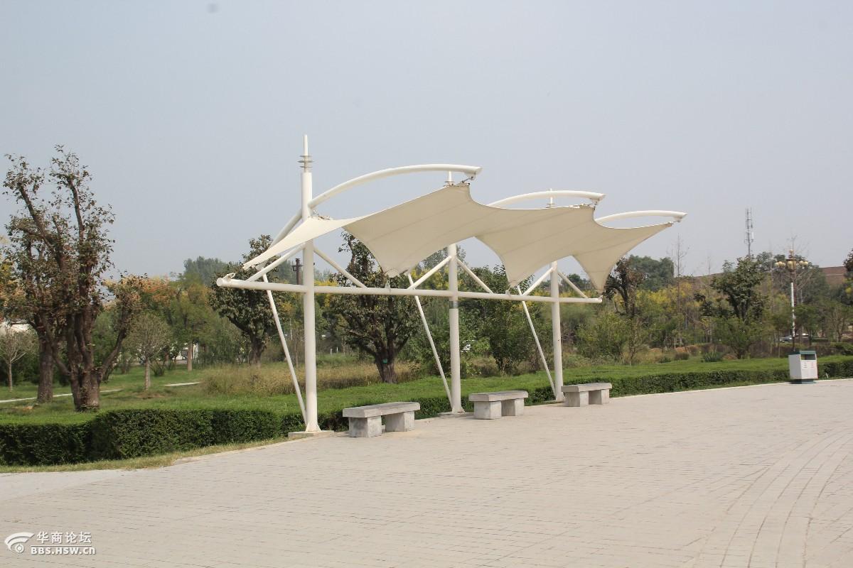 泾阳县郑国广场乱拍组图