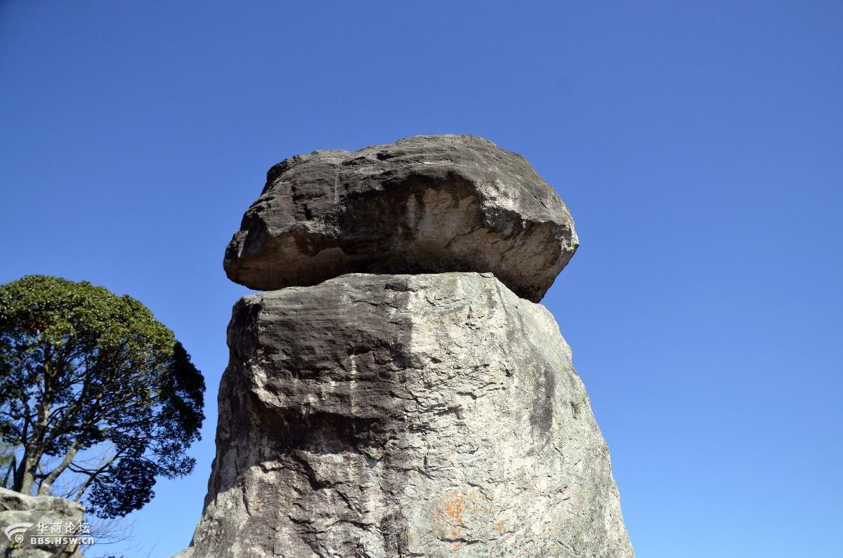 菜溪岩的心动石
