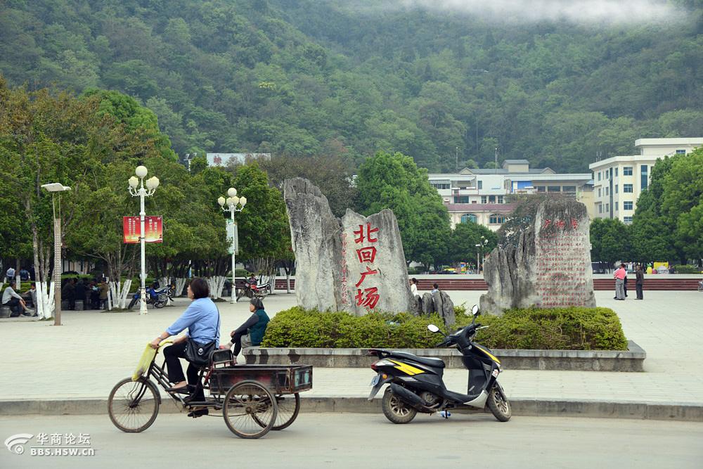 西畴县街景严建设西畴县地属偏一隅的山城