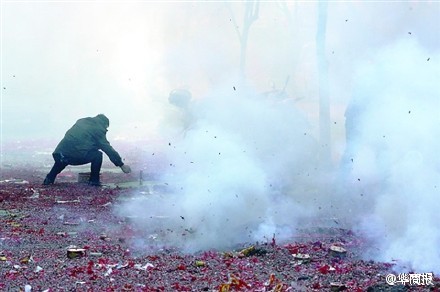 西安出台史上最严"禁炮令" 这个春节你会放炮吗?