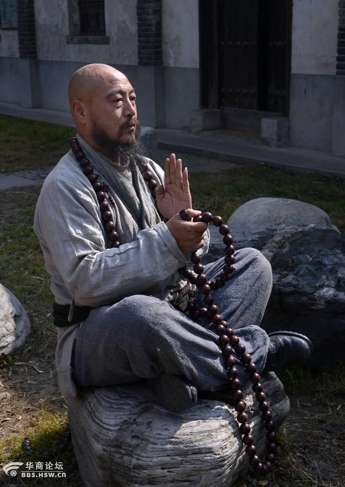 【龙窝酒厂人像】阿弥陀佛花和尚醉趴下了