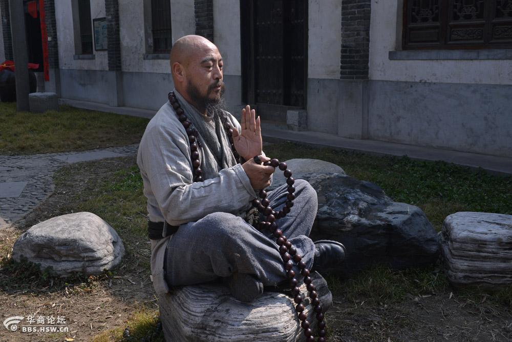 【龙窝酒厂人像】阿弥陀佛花和尚醉趴下了