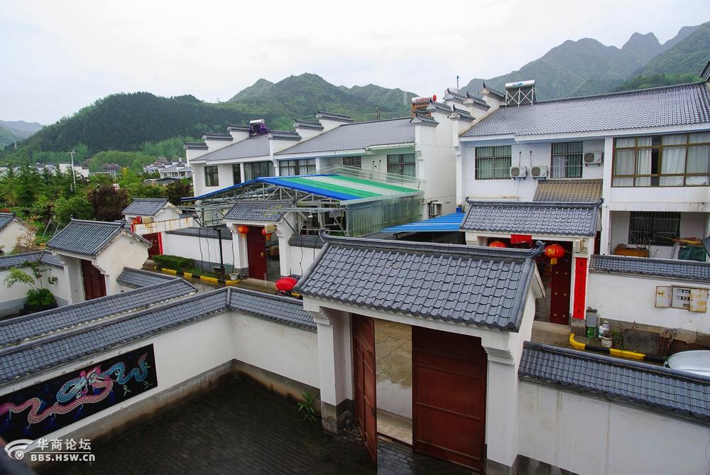 走进户县李家岩村寻访农民画画家仝延魁