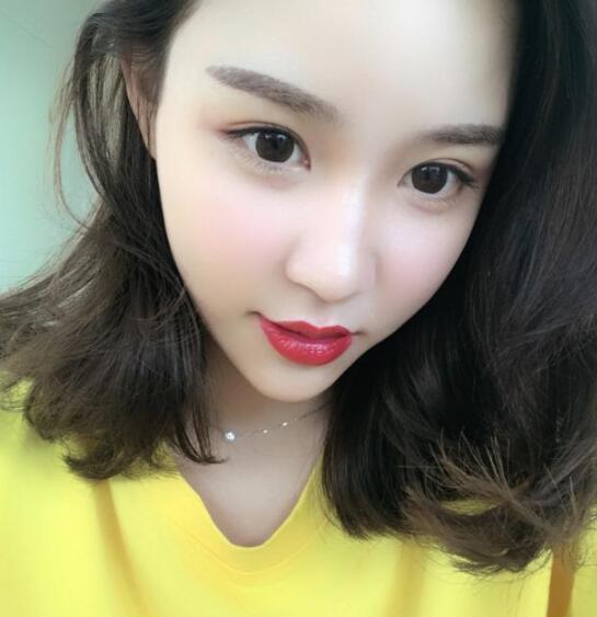 王思聪前女友雪梨代言大牌 照片真人差距大引吐槽