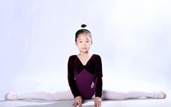 童学会小记者：张芷墨