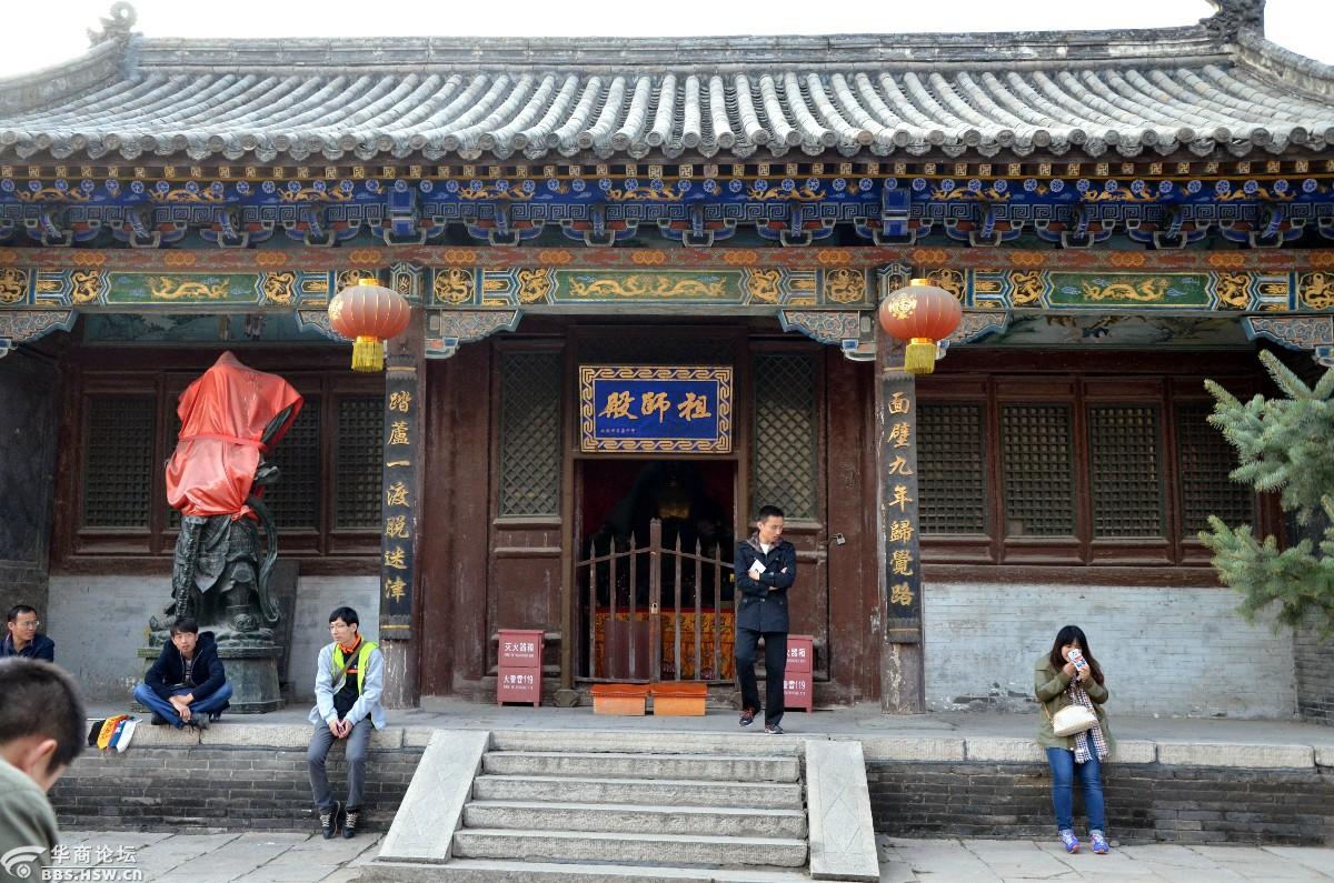 山西五台山殊像寺留影