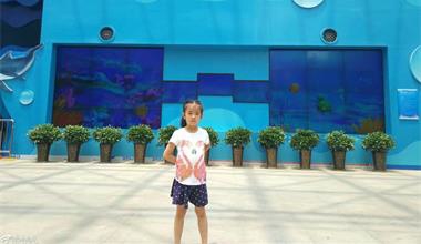 童学会的小记者：孙露敏